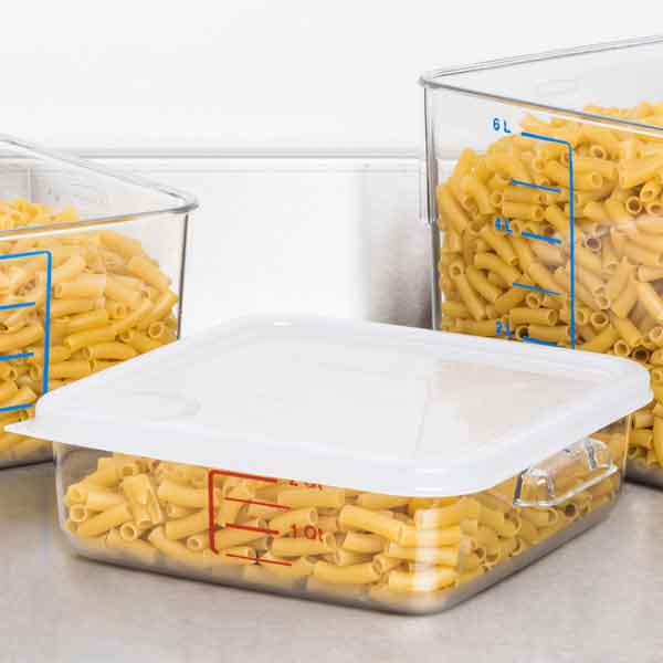 Rubbermaid Square Space Saving Food Container