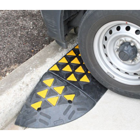 Kerb Ramps High-Vis Rubber