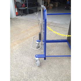 Additional bracket for third bin pickup on trolley